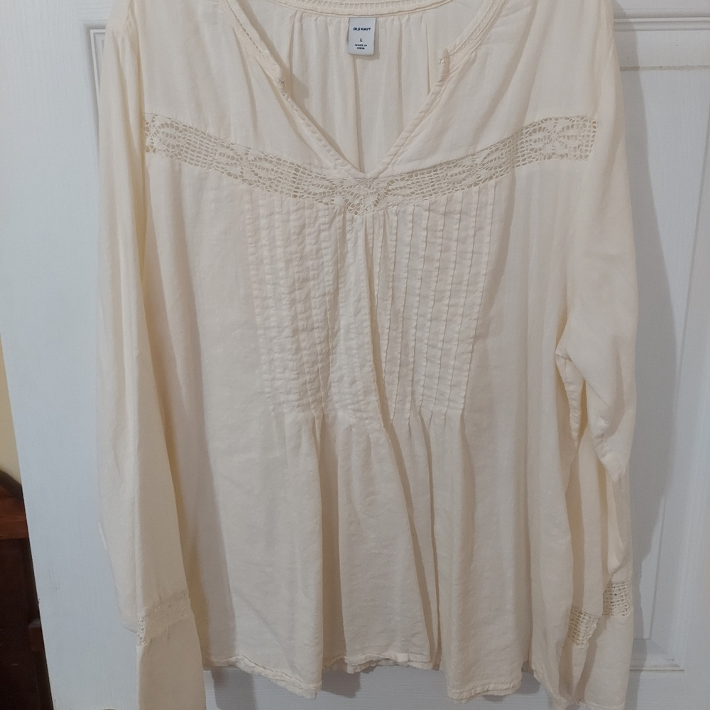 Long sleeved, cream color, size L Old Navy shirt